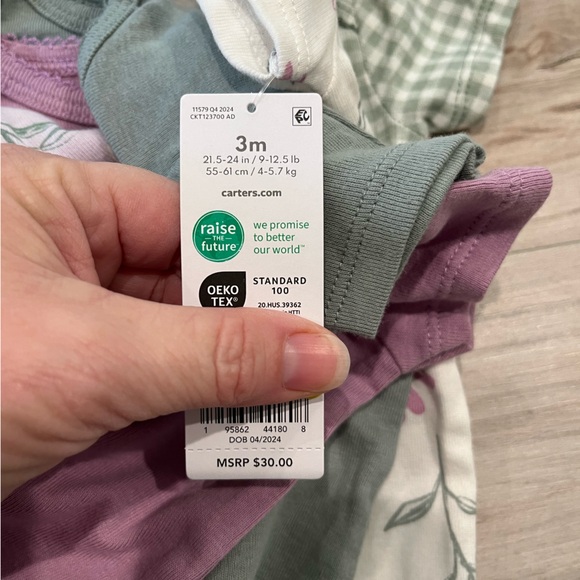 NWT Carter's Lavender and Green Baby Onesies 5 Piece Set Size 3 Months - Picture 8 of 8